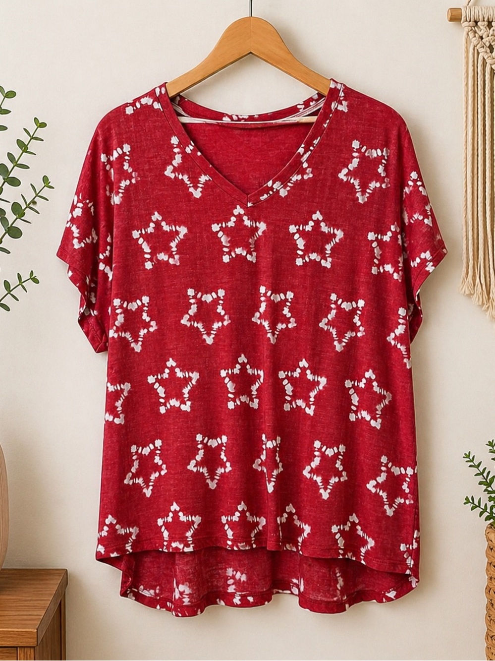 Secrete‎ Treasures Women’s T-Shirt Red White Star Print Size 2X